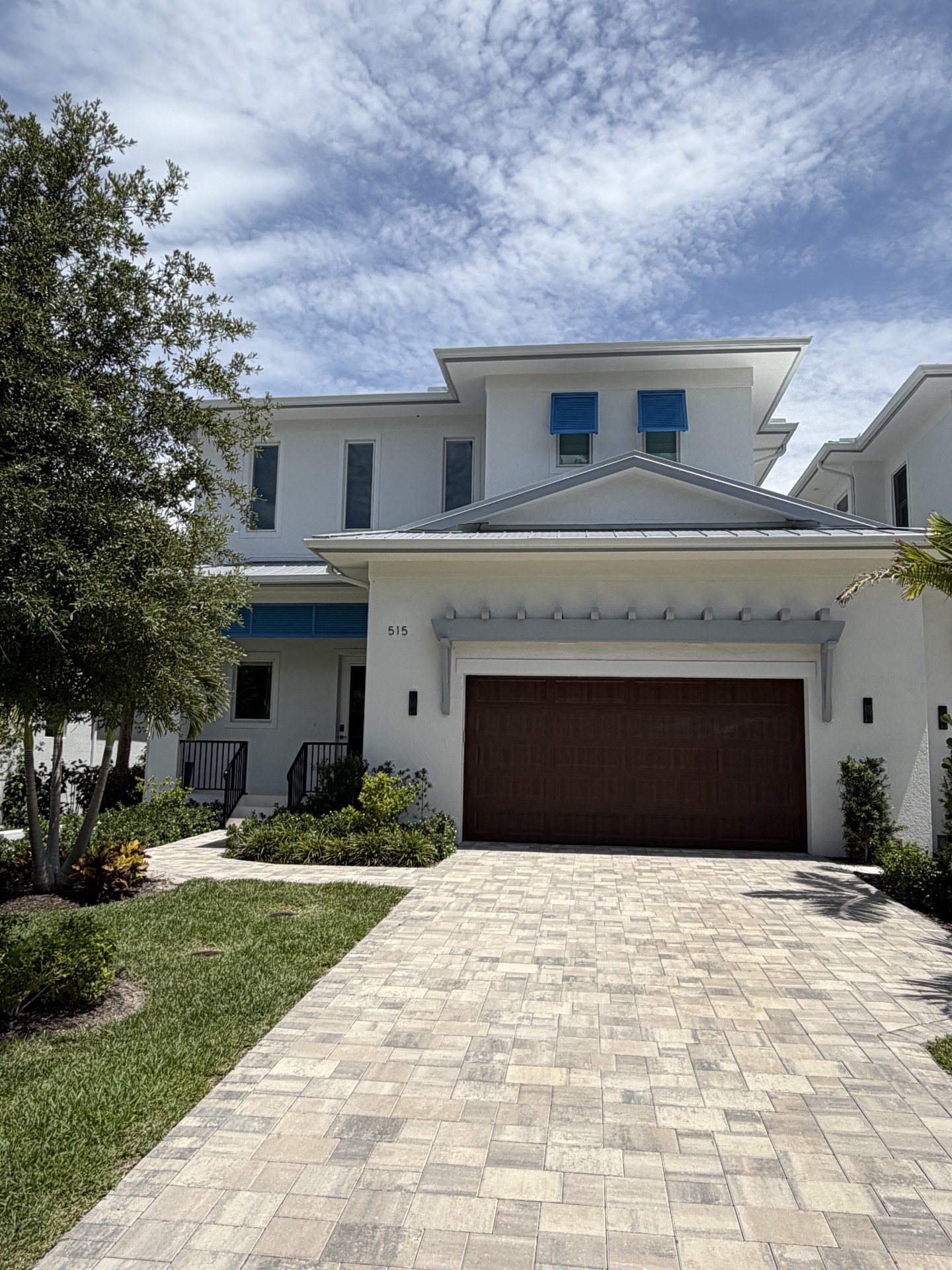 Unit #1 West (515) exterior